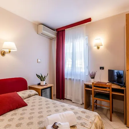Hotel Stella